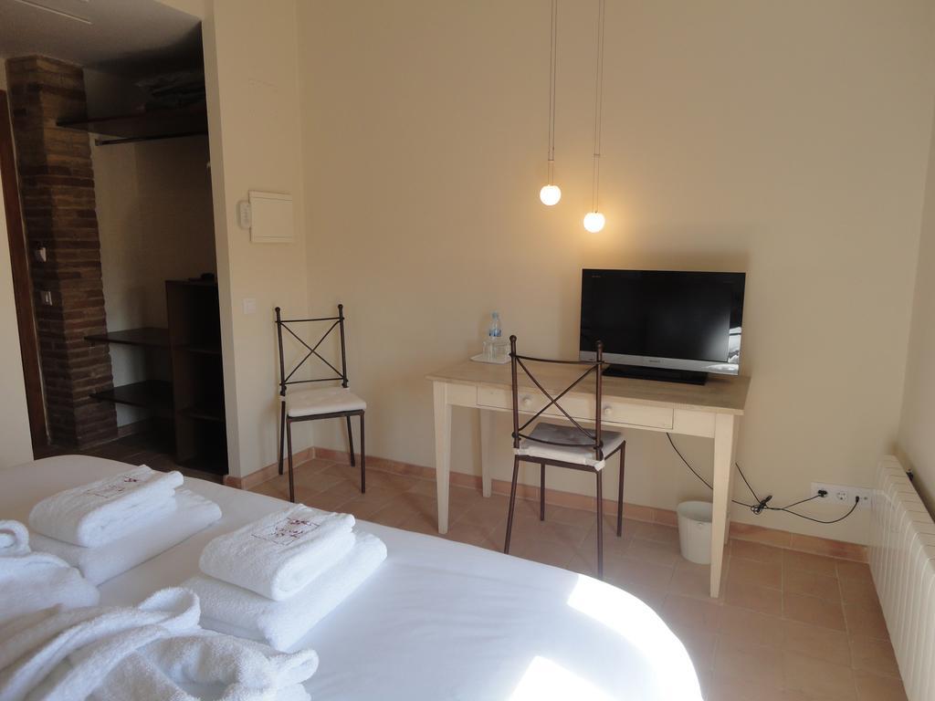 Hotel Rural Cal Torner Adults Only Guiamets Luaran gambar
