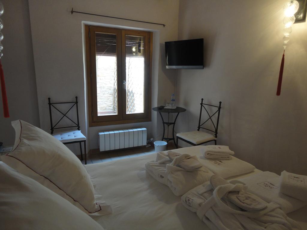 Hotel Rural Cal Torner Adults Only Guiamets Luaran gambar