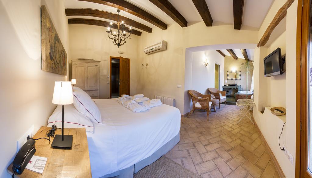 Hotel Rural Cal Torner Adults Only Guiamets Luaran gambar